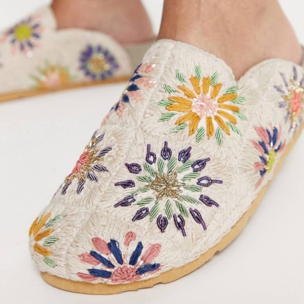 Free People crochet Damon mule. Size 9. - Picture 3 of 5